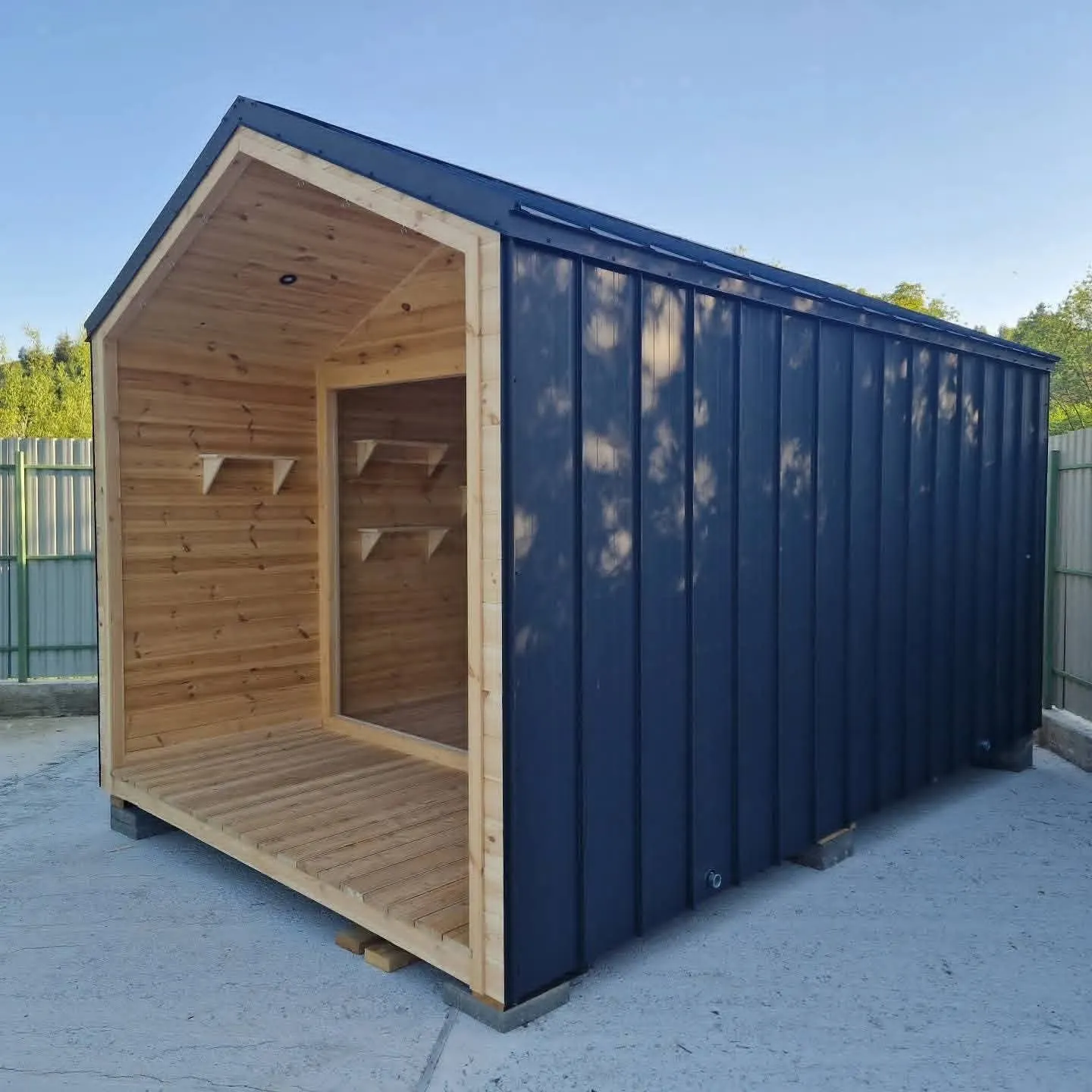 Container birou — Case Trainice