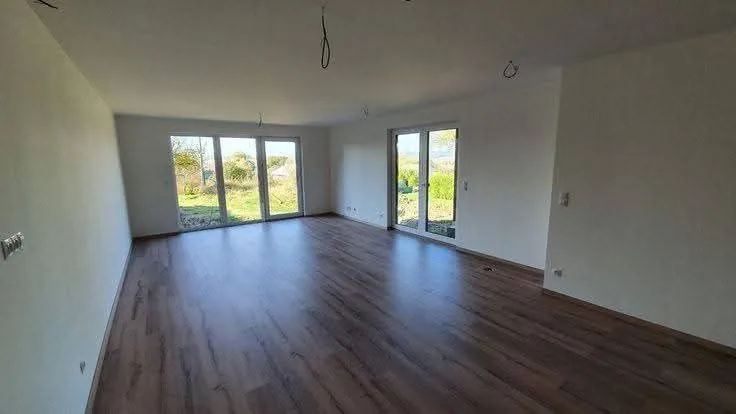 Interior modern, finisaje de calitate — Case Trainice